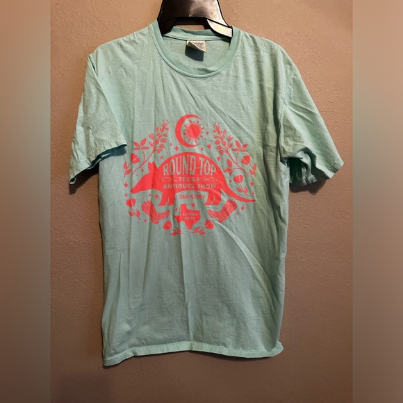 Round top Texas tee - Picture 2 of 3